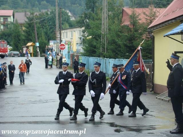 Wyprowadzenie pocztu flagowego i sztandarowego OSP Zawoja Centrum